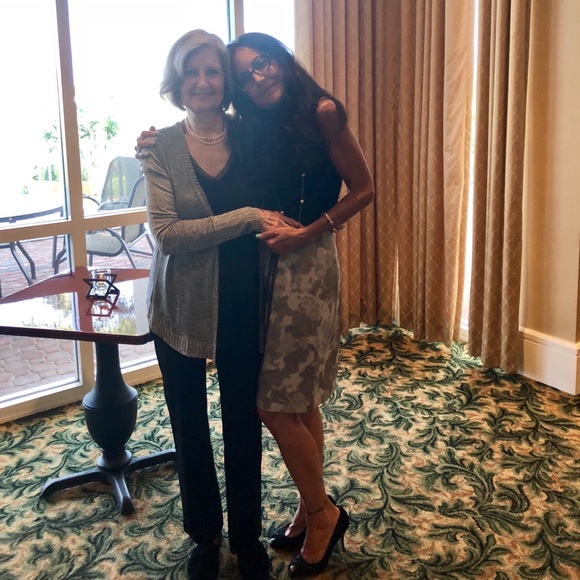 POSH AMBASSADOR ✨5 Star ⭐️ Top Rated Seller✨ - Picture 4 of 17